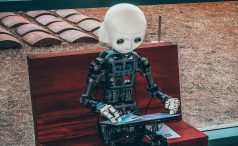 Robotic child reading and learning to illustrate Artificial Intelligence and Machine Learning